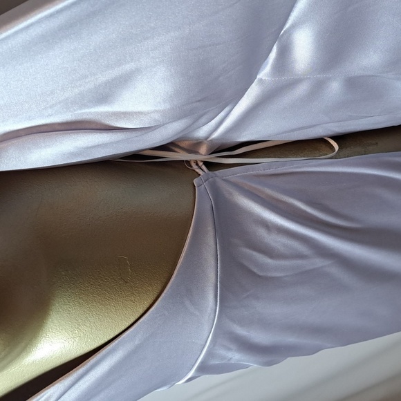 L'Atiste By Amy Silver Gray Satin Look Wrap Midi Dress - Picture 6 of 9